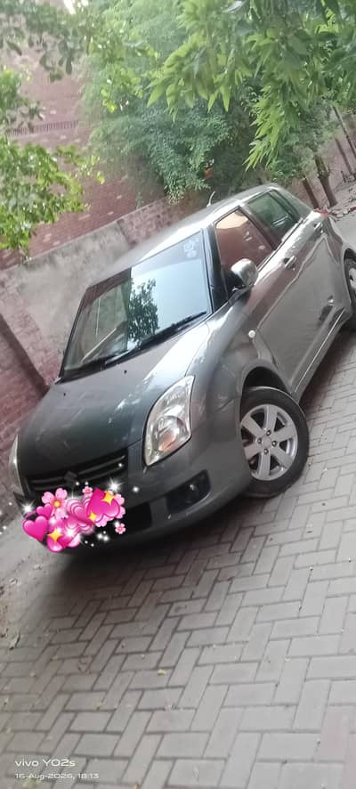 Suzuki Swift 2012 dlx original