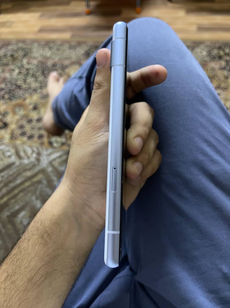 Google Pixel 7a 4
