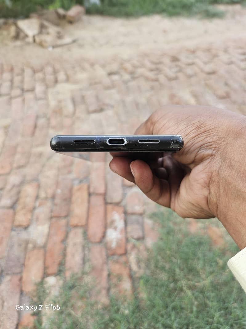 Google Pixel 6 3