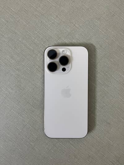 Apple iPhone 16 Pro