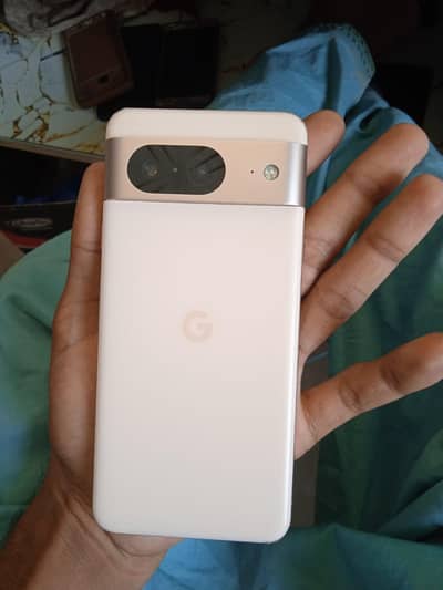 Google Pixel 8