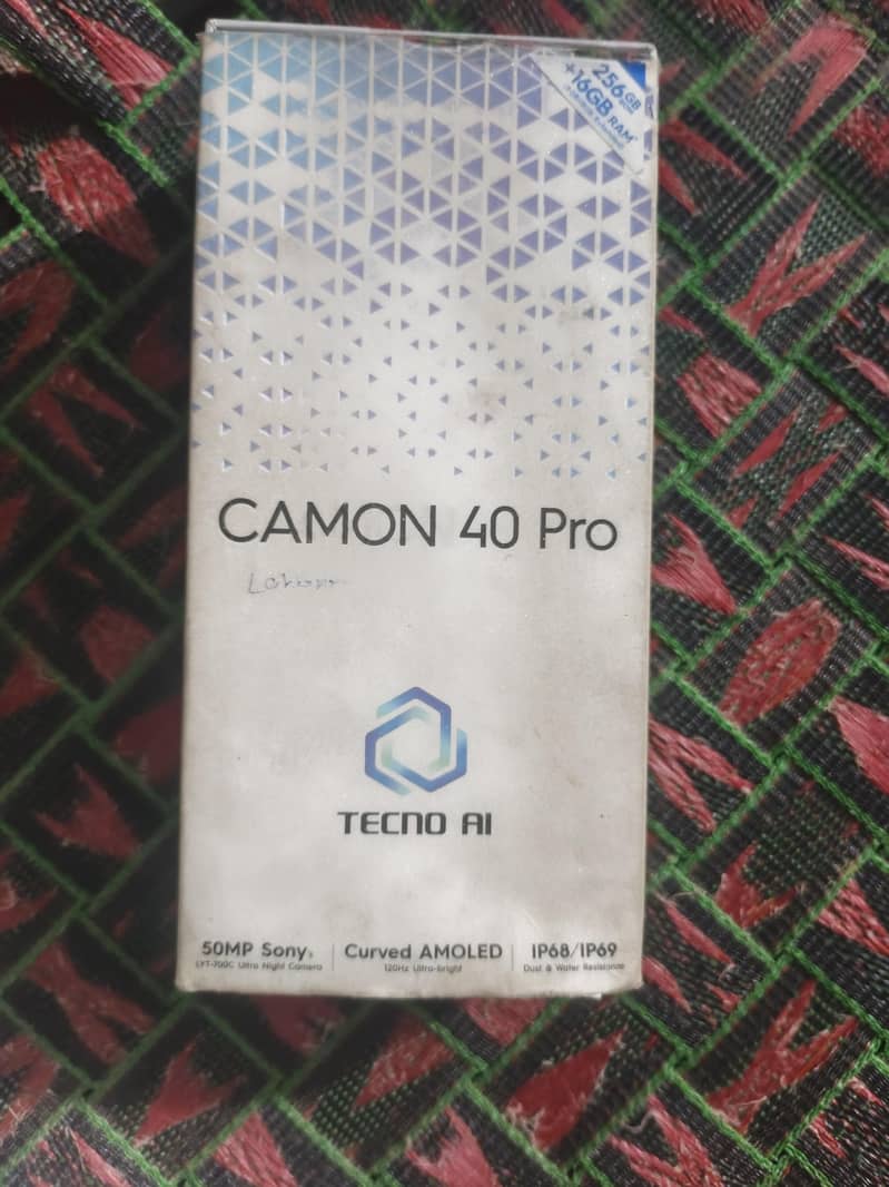 Tecno CAMON 40 Pro 0