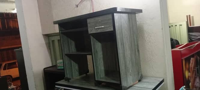 computer Table 2ftby3ft