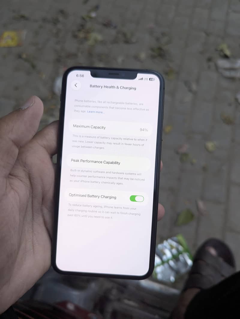 Apple iPhone 11 Pro Max 3