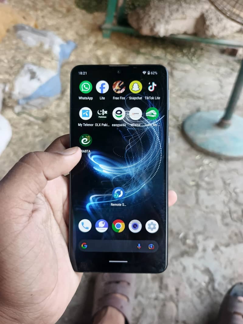 Sharp Aquos Zero 3