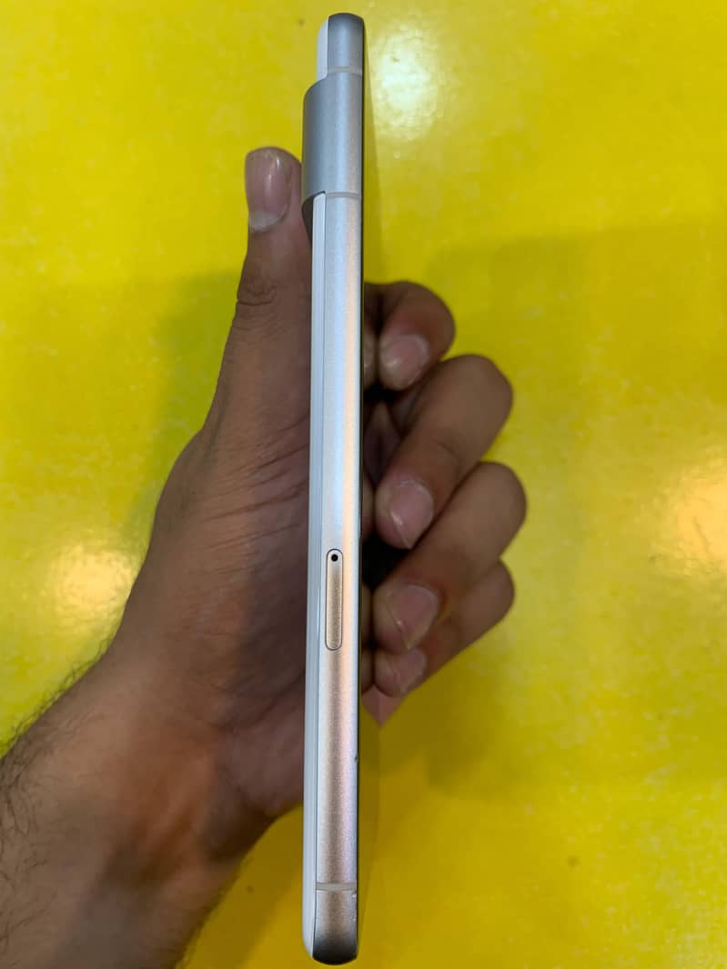 Google Pixel 7 2