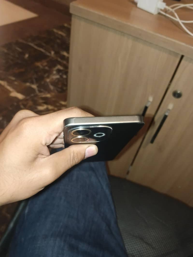 OPPO A5 Pro 1