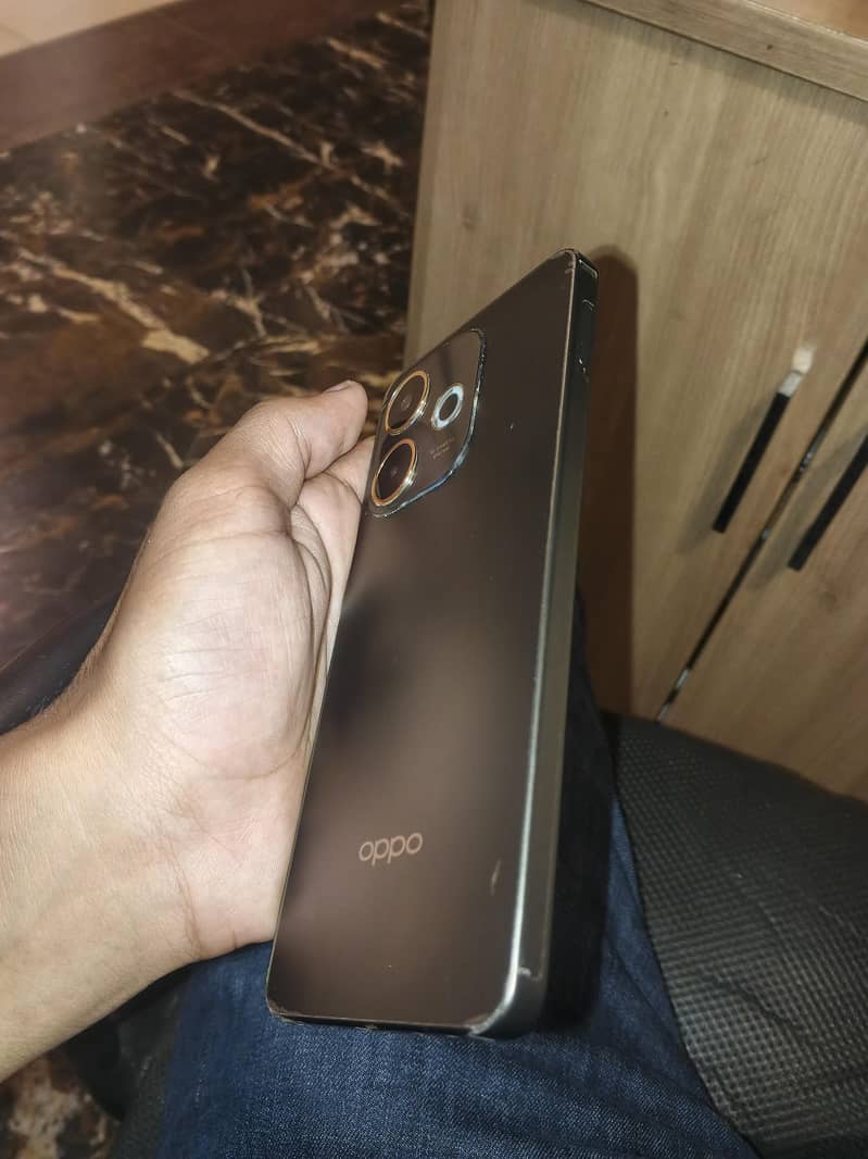 OPPO A5 Pro 4