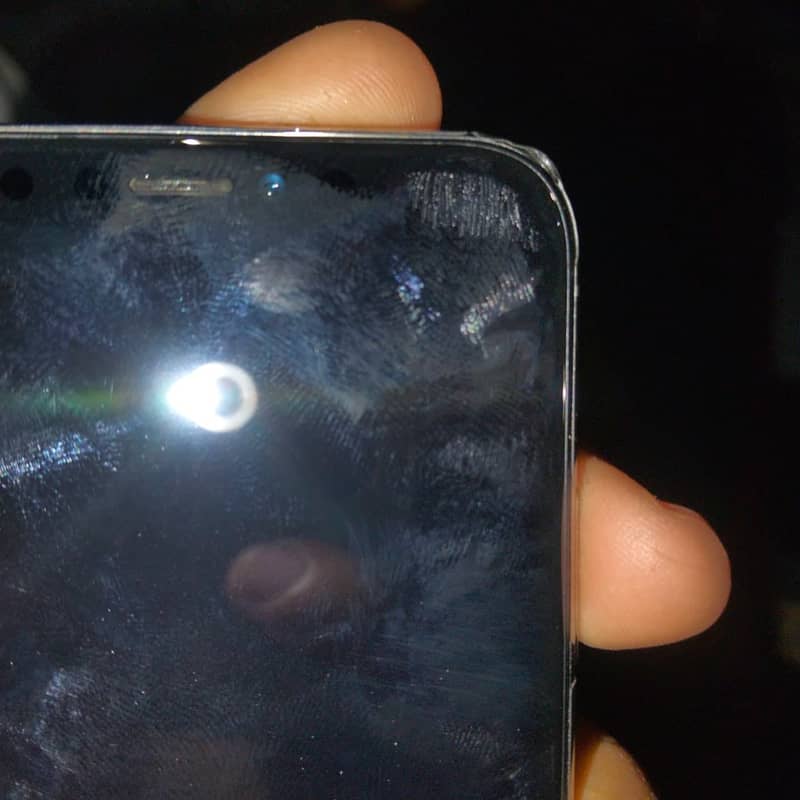 Apple iPhone X 3