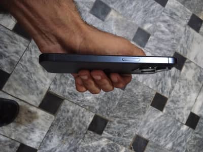 Apple iPhone 15 Pro