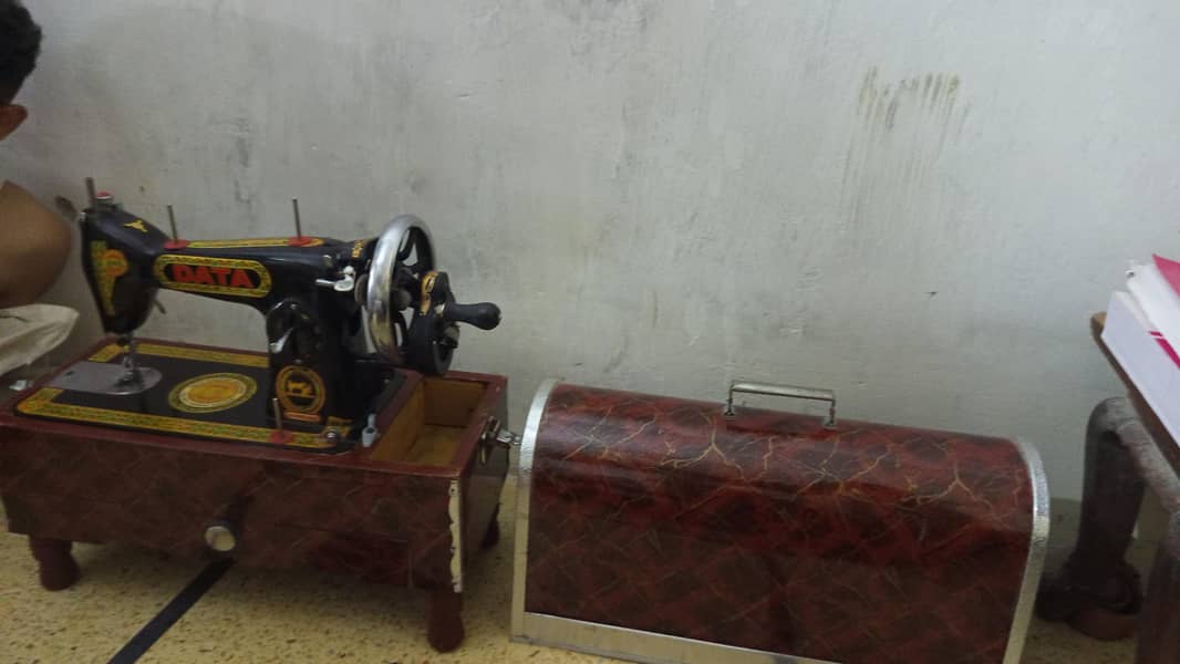 Data sewing machine New 4