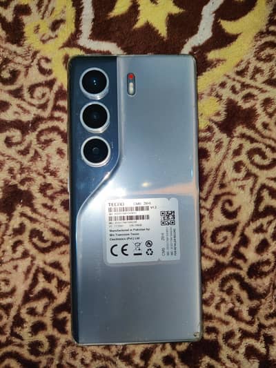 Tecno CAMON 40 Pro