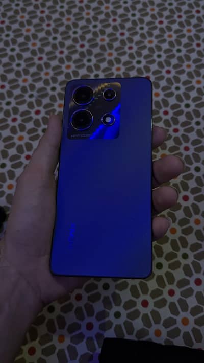 Infinix Note 30