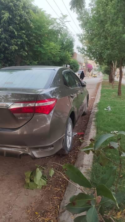 Toyota Corolla Altis 2015
