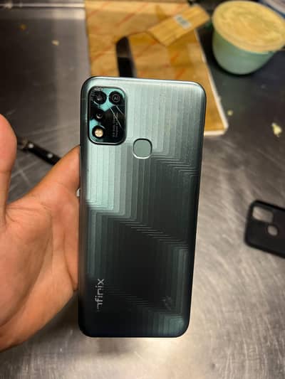Infinix Hot 11 Play