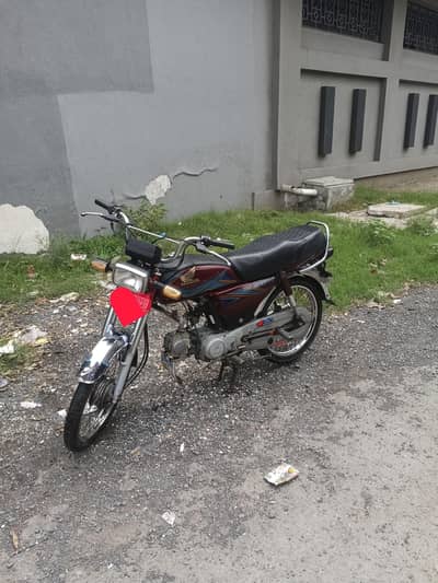 Honda 70cc baik