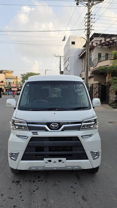 Daihatsu Atrai Wagon 2020 /2026 Full Option