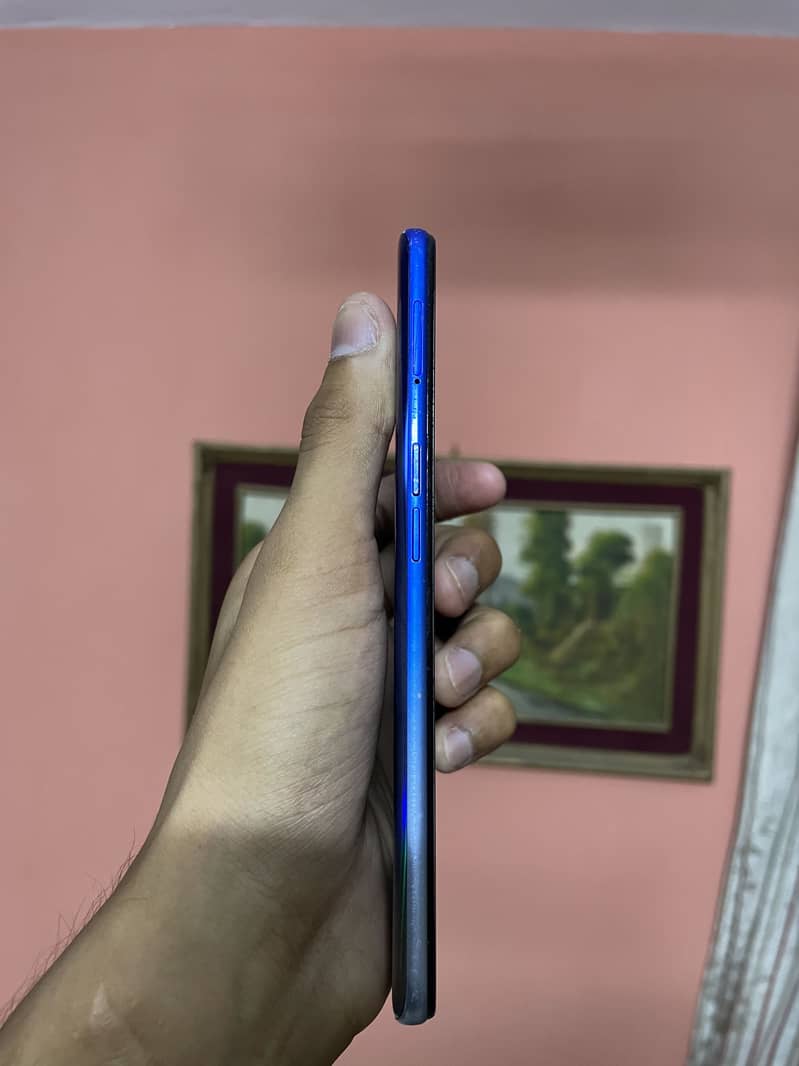 Oppo A54 4