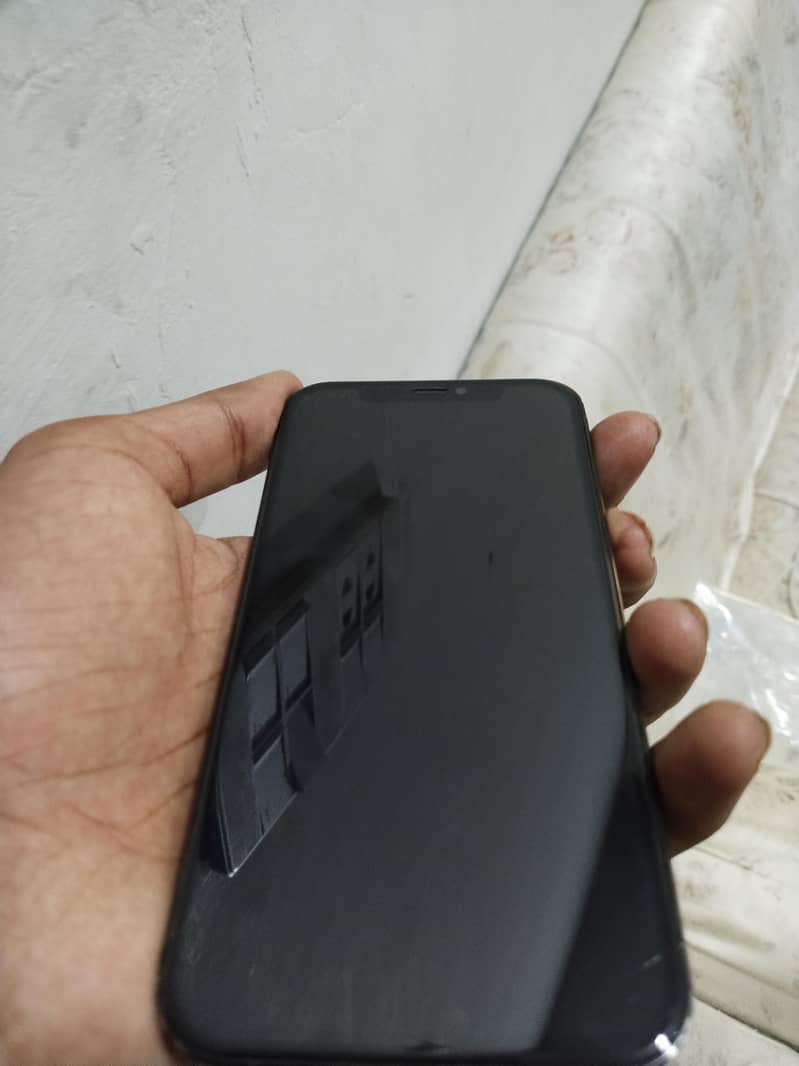 Apple iPhone 12 Pro 1