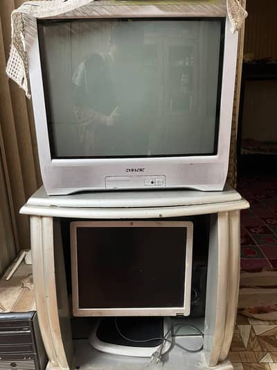 tv with trolley