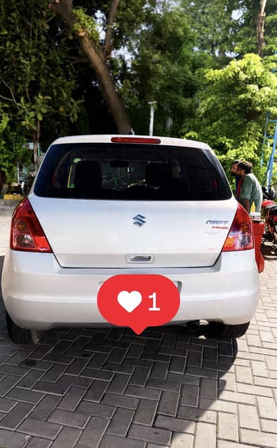 Suzuki Swift 2015