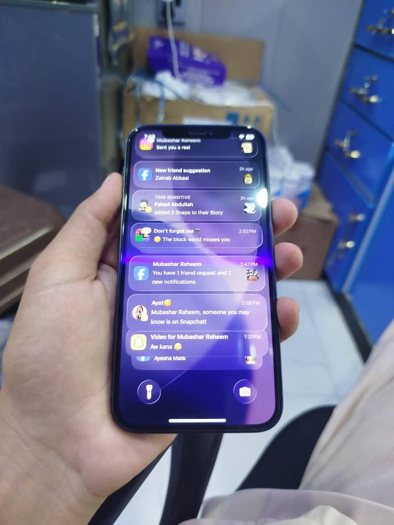 Apple iPhone 12 5