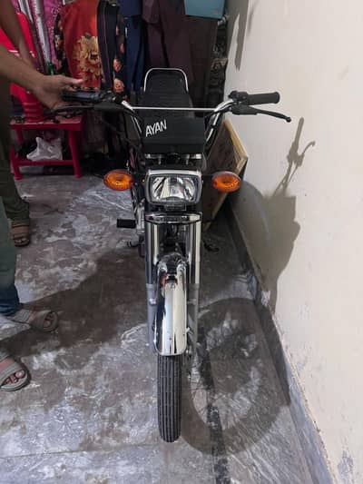 Honda CG125 like a new condition 2600 chali hoi ha