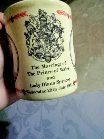 Vintage 1981 Royal Wedding Commemorative Mug (Charles & Diana)