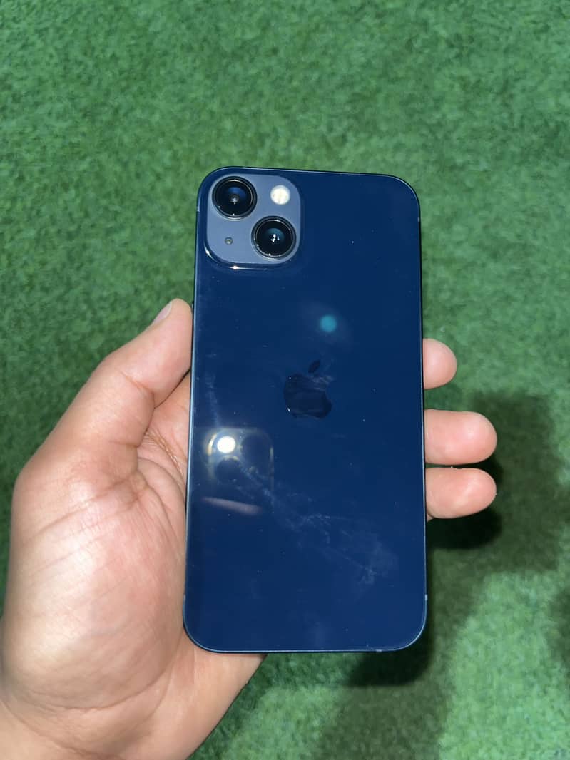 Apple iPhone 13 3