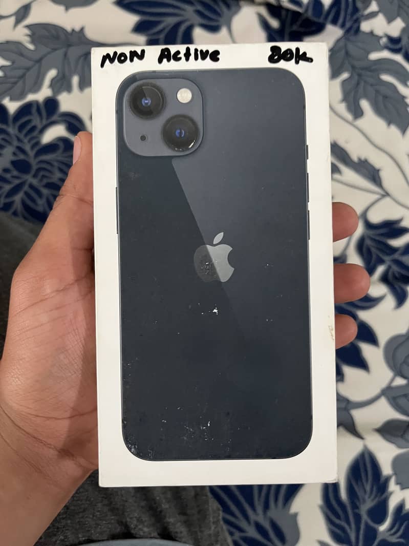 Apple iPhone 13 9