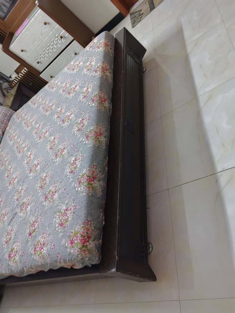 Bedset good condition 2