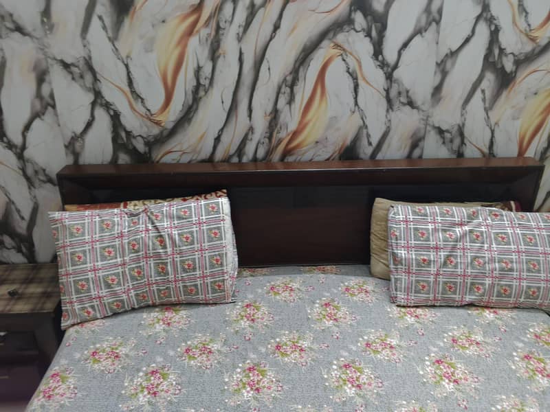 Bedset good condition 3