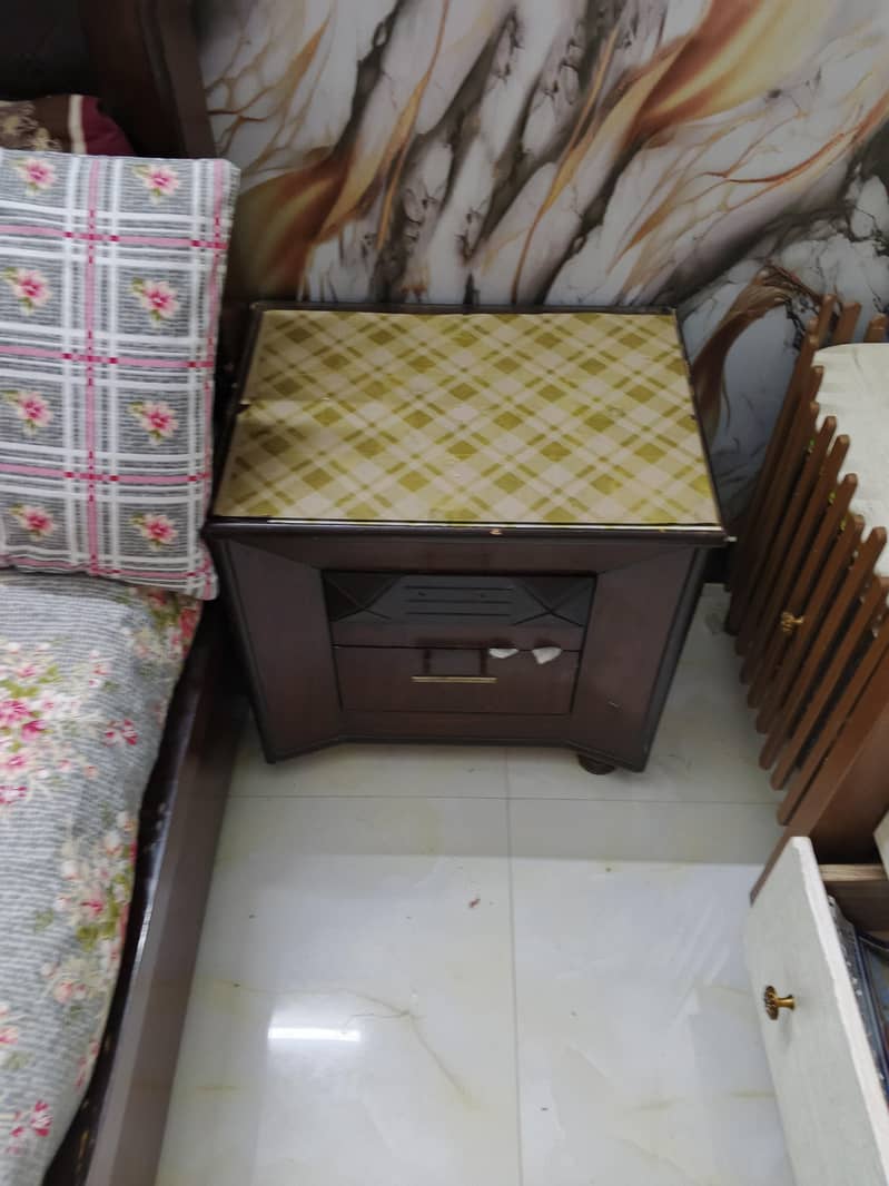 Bedset good condition 4