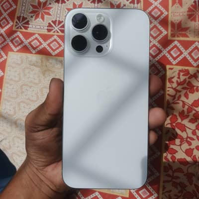 Apple iPhone 16 Pro Max