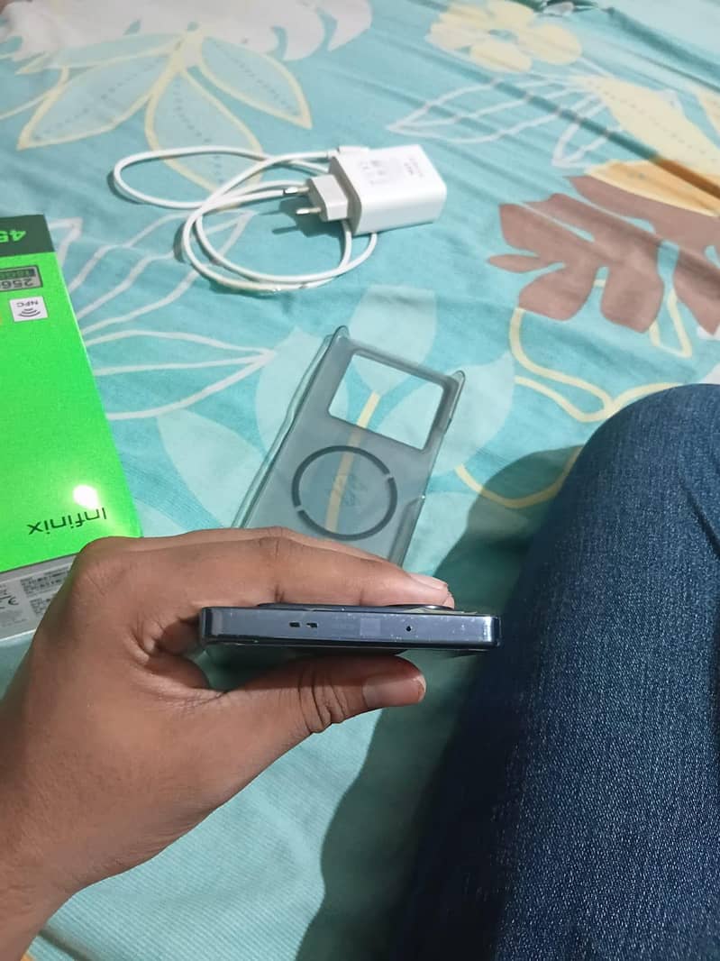 Infinix Note 40 2