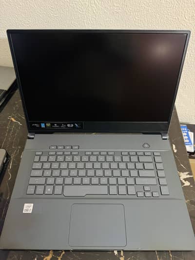 Asus Rog Zephyrus i7 10 th gen 2070 8gb q max