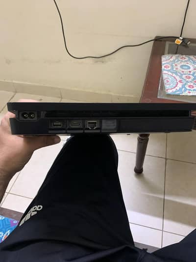 Ps4 slim