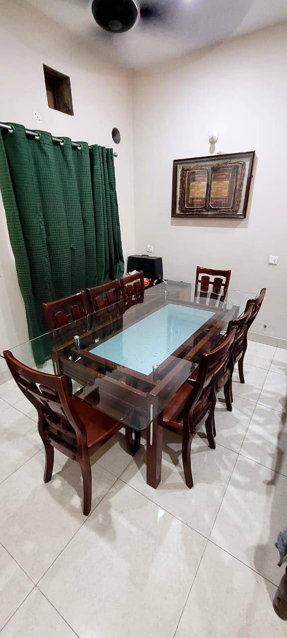 8 seater dining table 0