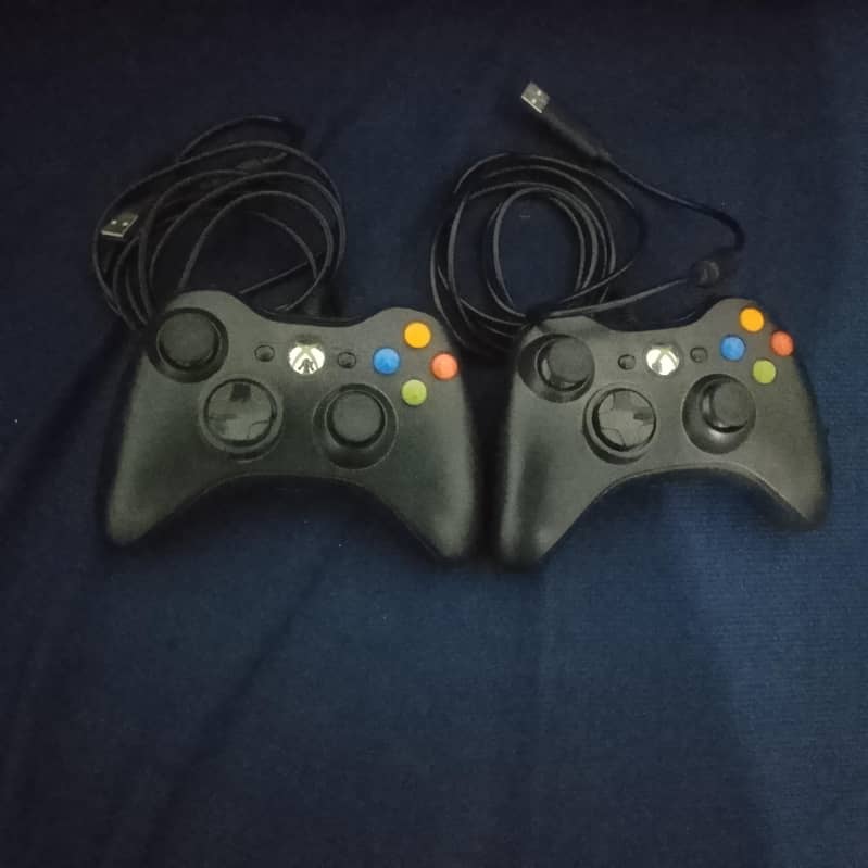 xbox controllers 4