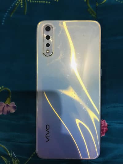 Vivo S1