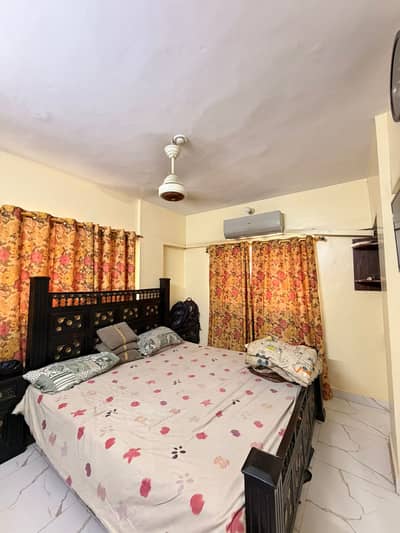600 Sq Yd House For Sale