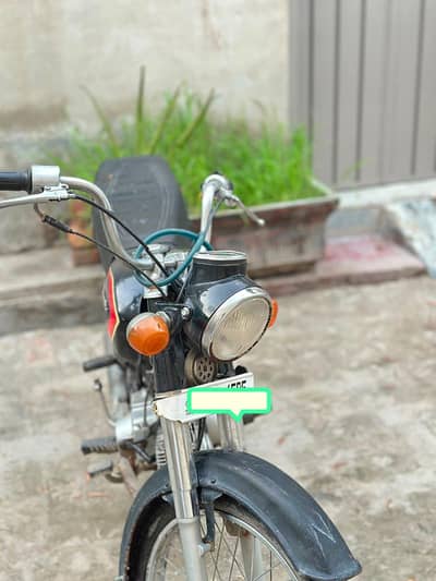 HONDA CD 70