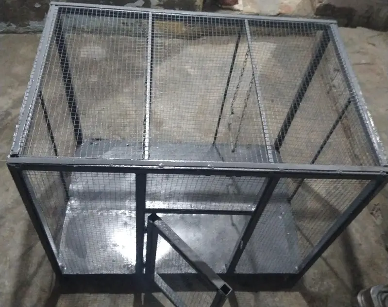 مضبوط لوہے کا بڑا برڈ/برڈز کیج برائے فروخت — photo 3