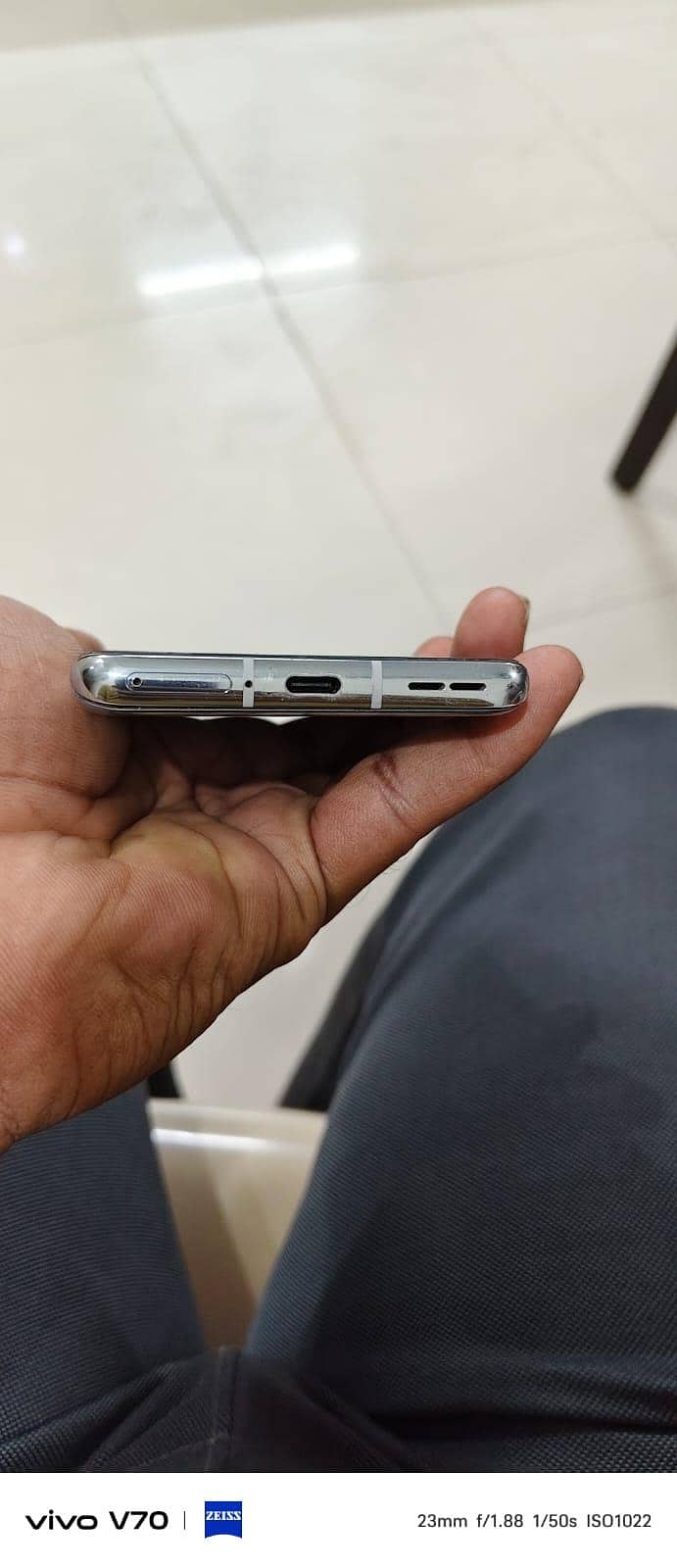 One Plus 9 pro 3