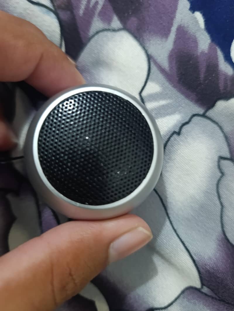 MT3 speaker 0