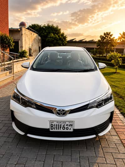 Toyota corolla Altis 2018, bumper to bumper GENUINE, low mileage