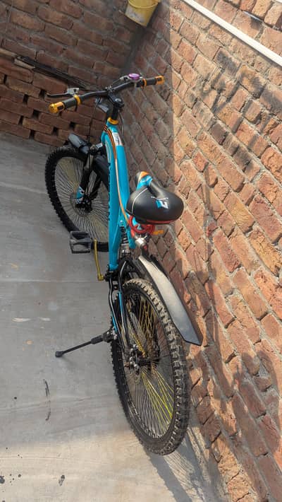 26" inches bicycle urgent sale 1 month use ik bar  tight karwany hy