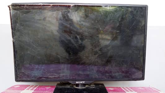 32"Led Tv screen damge baqaya all ok