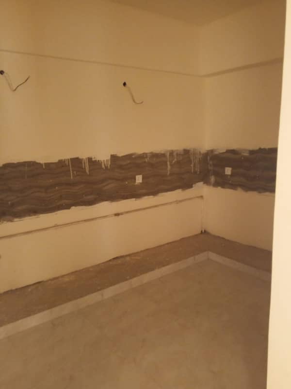 2 bed lounge flat 0
