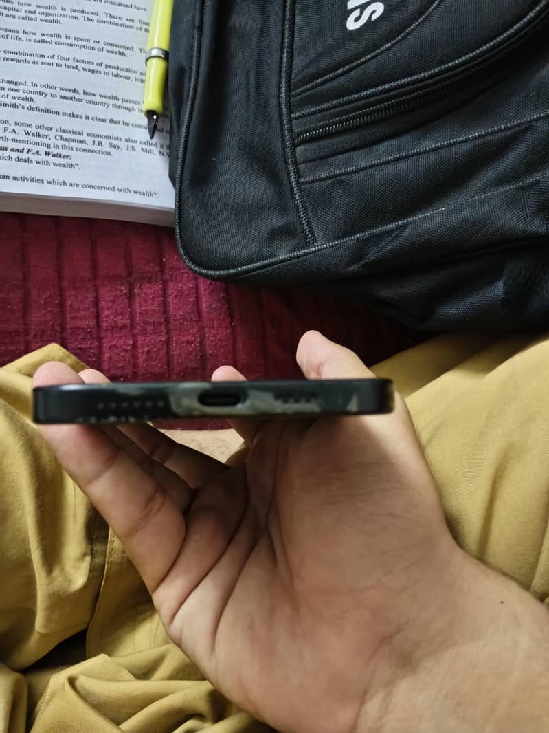 Apple iPhone 15 plus 1